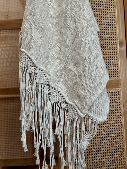 Mountain Artisan Hand-Stitched Balinese Throw – Beige